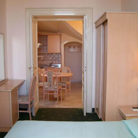 In Der Maurizio Apartamento *